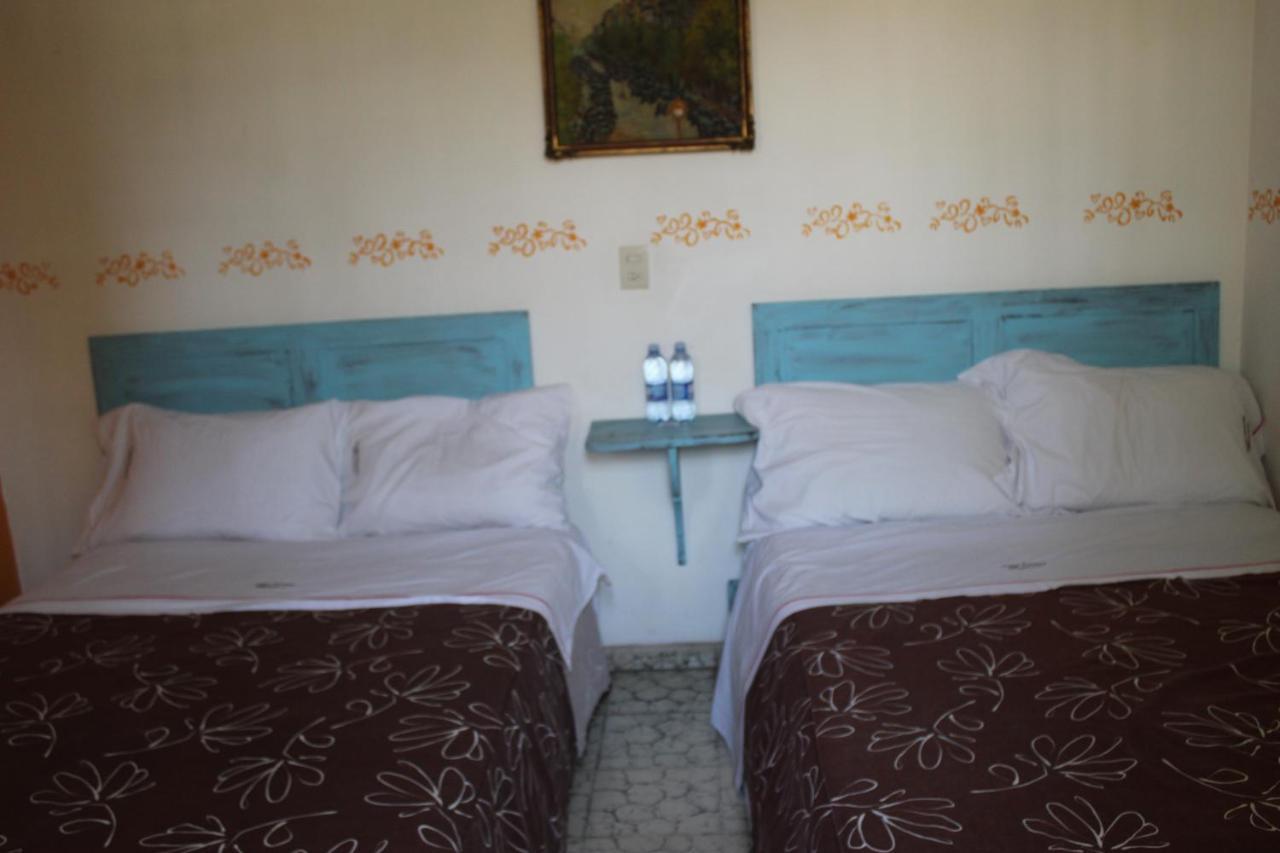 Hotel Posada Chamacuero Comonfort Екстериор снимка