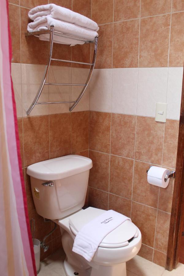 Hotel Posada Chamacuero Comonfort Екстериор снимка