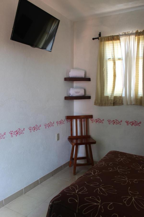 Hotel Posada Chamacuero Comonfort Екстериор снимка
