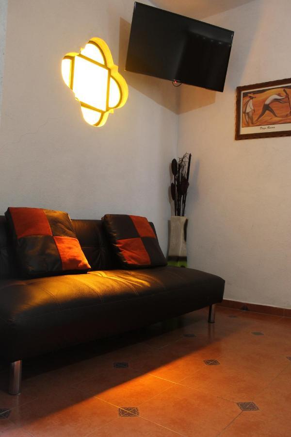 Hotel Posada Chamacuero Comonfort Екстериор снимка