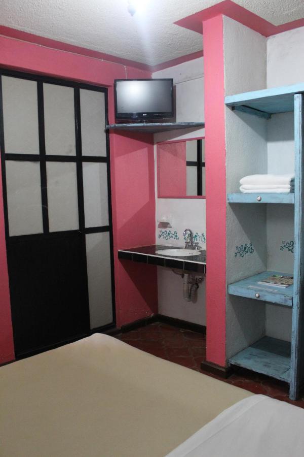 Hotel Posada Chamacuero Comonfort Екстериор снимка