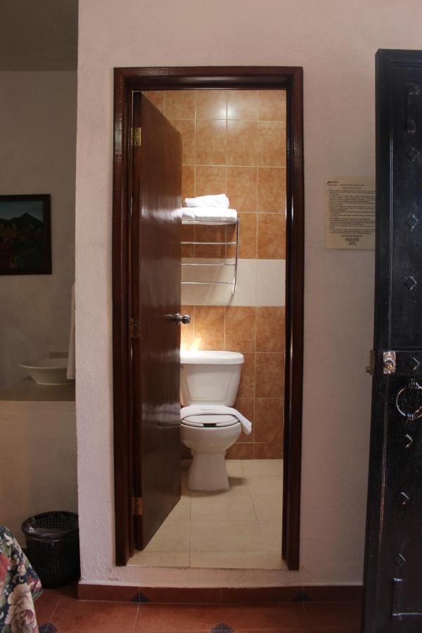 Hotel Posada Chamacuero Comonfort Екстериор снимка