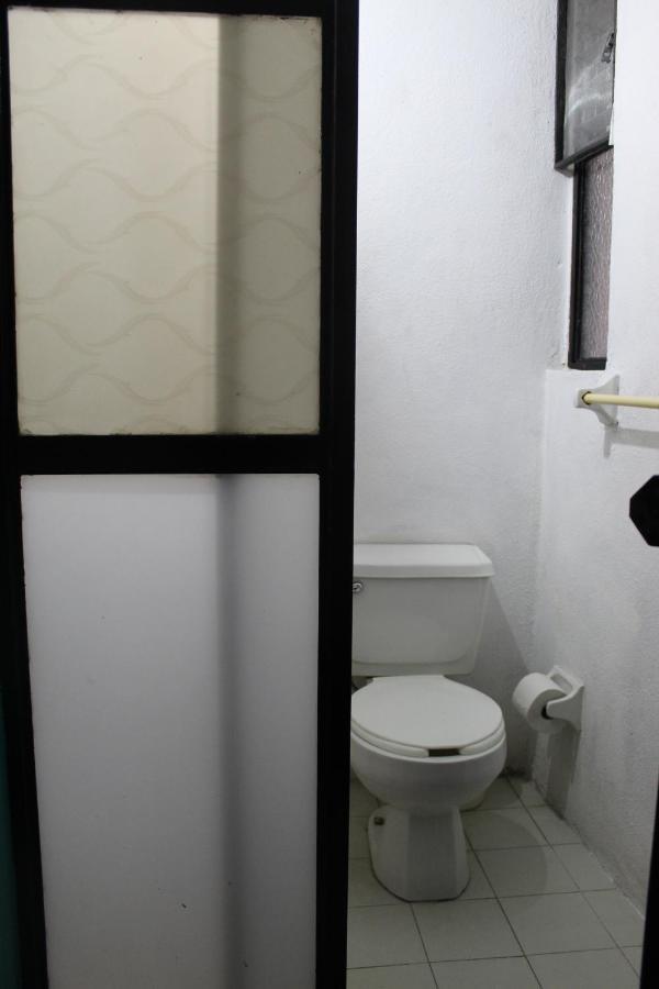 Hotel Posada Chamacuero Comonfort Екстериор снимка